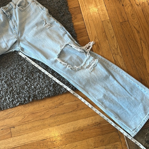 We The Free Tinsley Baggy High Rise Straight Leg Light Blue Distressed Jeans 27 - Picture 8 of 11